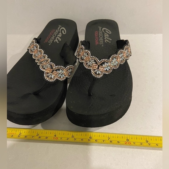 Skechers Cali Yoga Foam Sandals Size 9 - Picture 4 of 8